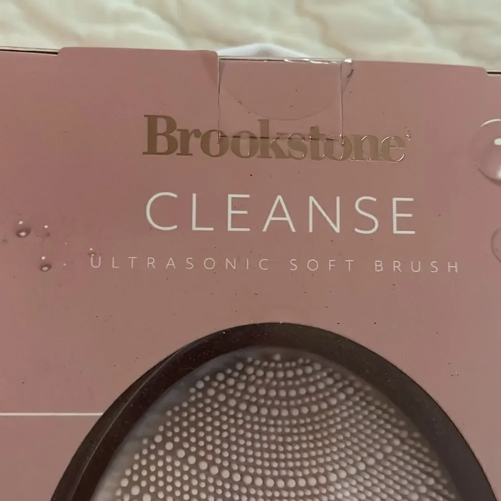 Brookstone experience gentle